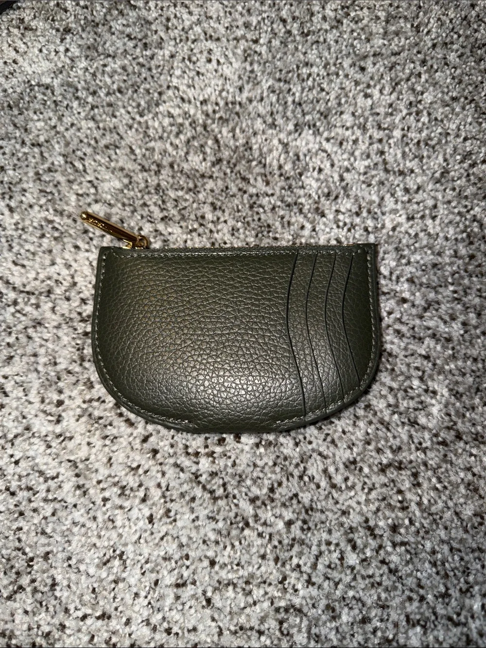 Cuyana Italian leather cardholder dark olive